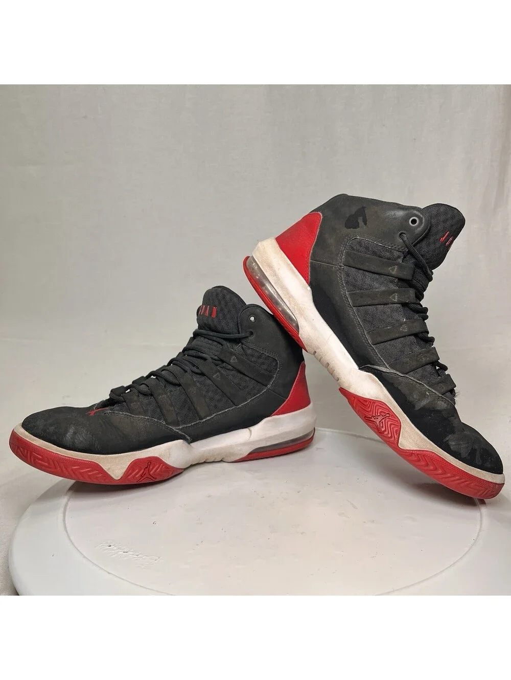 Jordan Max Aura Black Suede Basketball Shoes Mens Size 10 Nike Air Red White